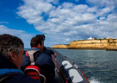 Paseo privado en barco Cuevas Benagil desde Albufeira