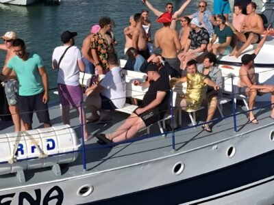 Fiesta en barco Vilamoura | TITOTRAVEL