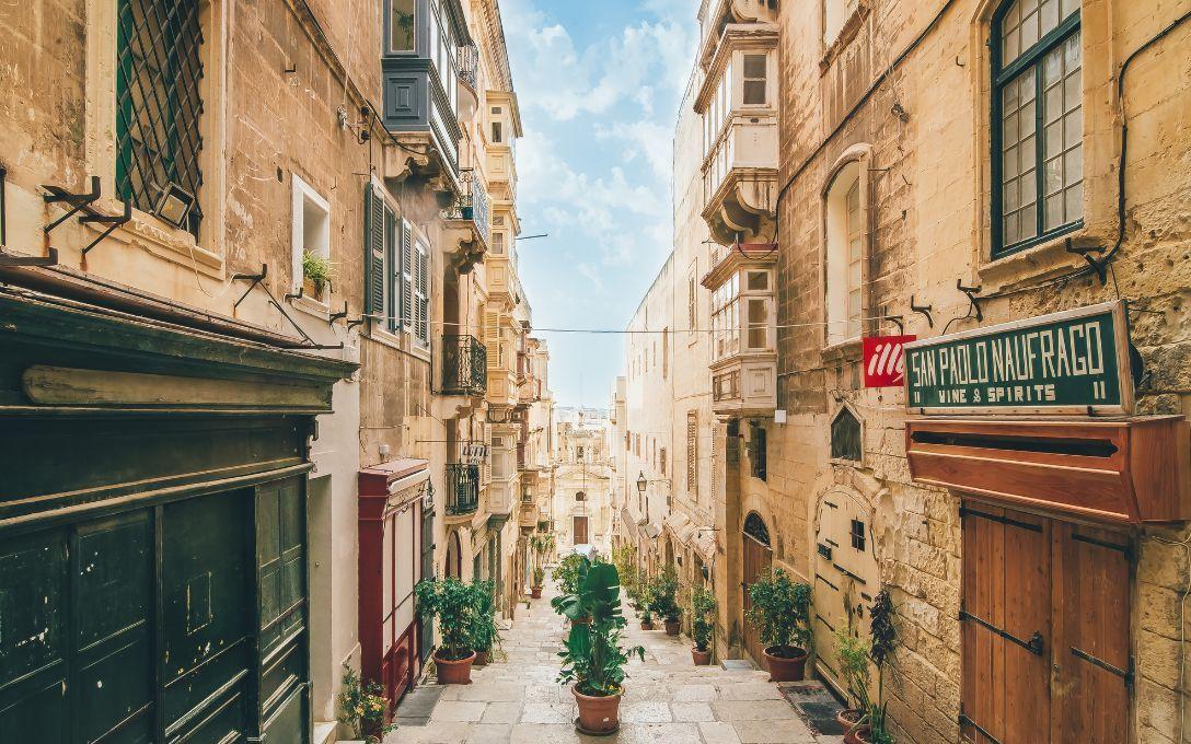 Viajes organizados a Malta para jóvenes | TITOTRAVEL