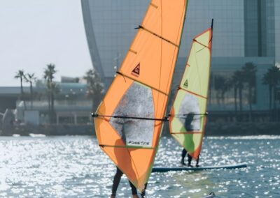 Escuela de windsurf Barcelona | TITOTRAVEL