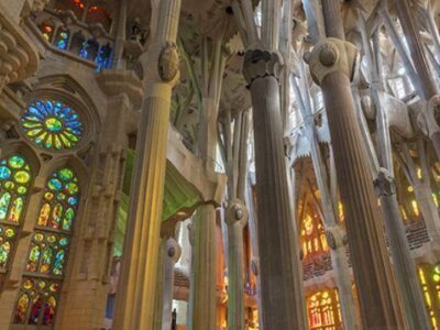 Visita guiada Sagrada Familia y torres | TITOTRAVEL