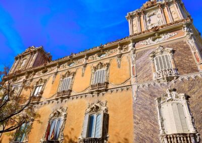 Tour histórico palacios en Valencia en español | TITOTRAVEL