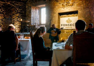 Cenar con canto tradicional Oporto | TITOTRAVEL