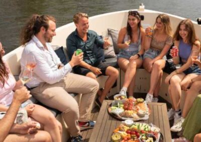 Crucero en Amsterdam con bebida | TITOTRAVEL