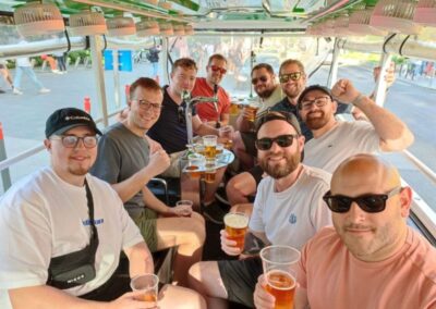 Visitar budapest con beer bus | TITOTRAVEL