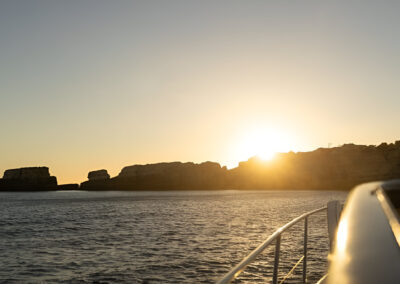 Atardecer Algarve en barco desde Vilamoura | TITOTRAVEL