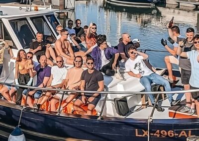 Fiesta barco Lisboa con barra libre y DJ | Titotravel