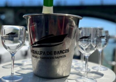 Tour privado Guadalquivir | Barco privado Guadalquivir