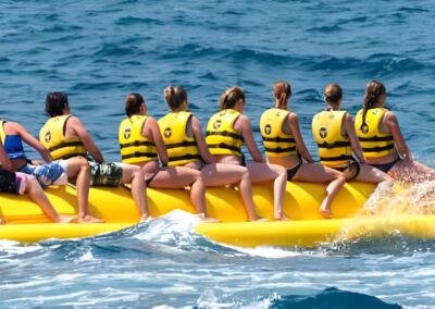 Banana boat Fuengirola | TITOTRAVEL