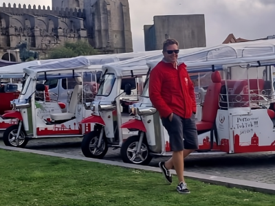 Tuk Tuk por el casco antiguo de Oporto | Paseo tuk tuk Oporto