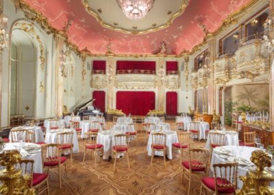 Cena con concierto de Mozart en el Grand Hotel Bohemia de Praga