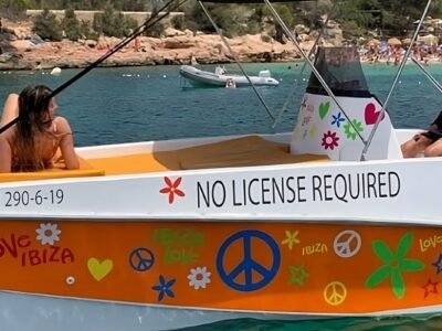 Alquiler de catamarán sin licencia Ibiza | TITOTRAVEL