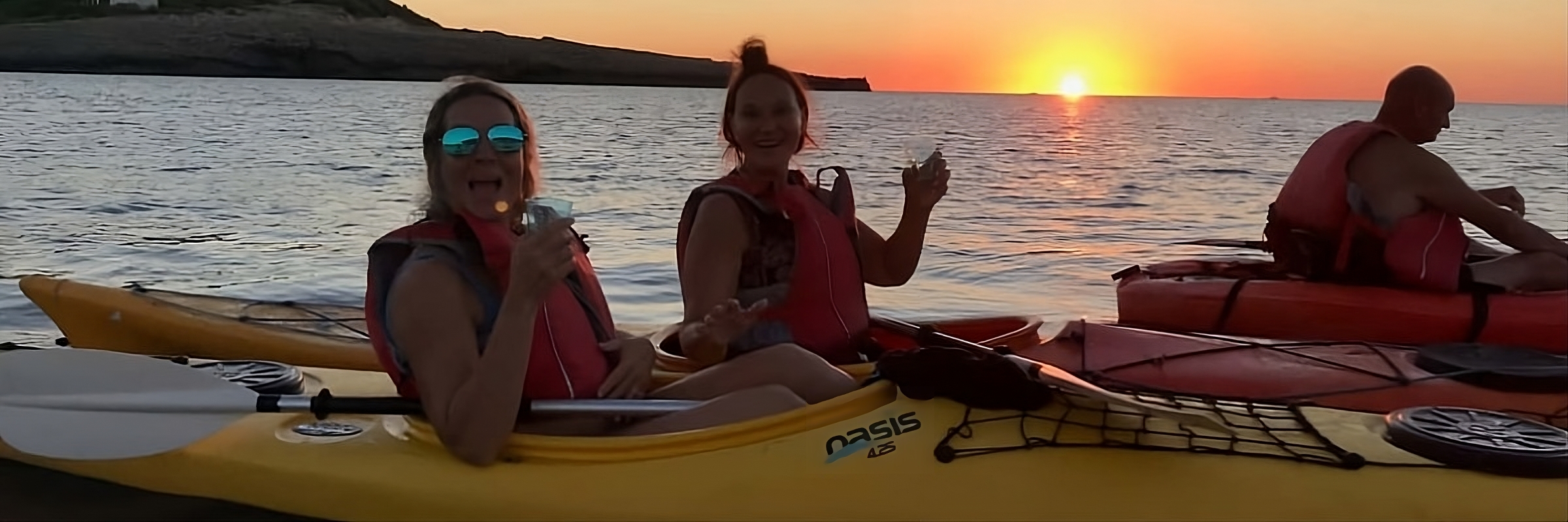 Excursión de Kayak al atardecer Ibiza | TITOTRAVEL