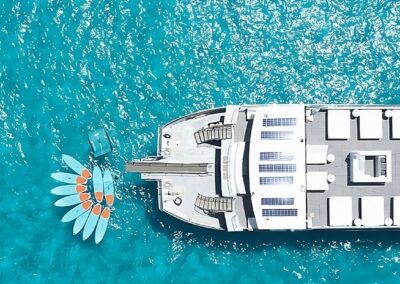 Excursión en Barco de Ibiza a Formentera con Paella y Bebidas | TITOTRAVEL