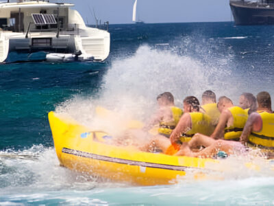 Banana Boat Ibiza | TITOTRAVEL