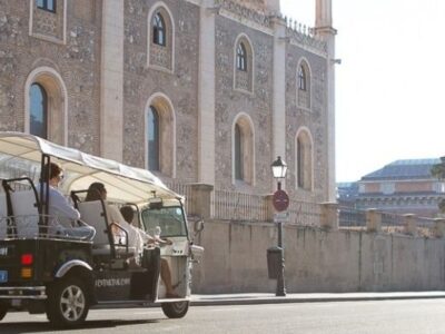 Tour privado Eco Tuk Tuk Madrid | TITOTRAVEL