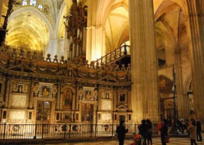 Visita guiada Catedral de Sevilla y Giralda | TITOTRAVEL | Tour guiado Catedral de Sevilla y Giralda