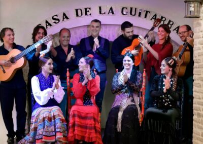 Espectáculo flamenco en la Casa de la Guitarra Sevilla | TITOTRAVEL | Casa de la Guitarra