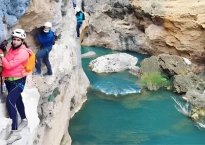 Ferrata en grupo Madrid | TITOTRAVEL