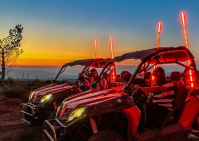 Buggies todoterreno durante una excursión sunset en Arcos de Valdevez