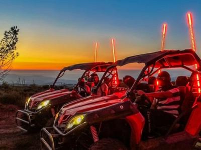 Buggies todoterreno durante una excursión sunset en Arcos de Valdevez