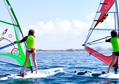 Clase privada de Windsurf en Mallorca | TITOTRAVEL