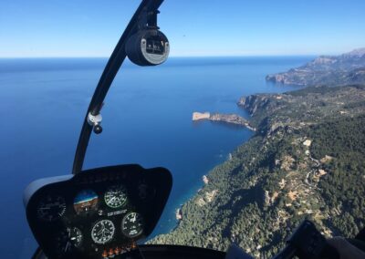 Tour en Helicóptero por Mallorca | TITOTRAVEL
