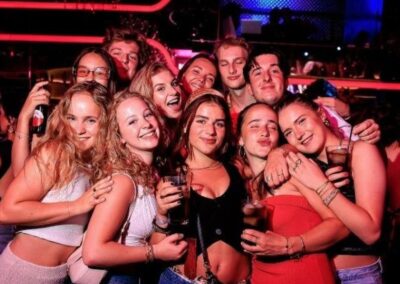 Pub crawl en Sevilla | TITOTRAVEL