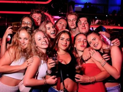 Pub crawl en Sevilla