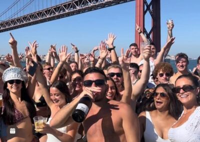 Splash party todo incluido Lisboa | TITOTRAVEL