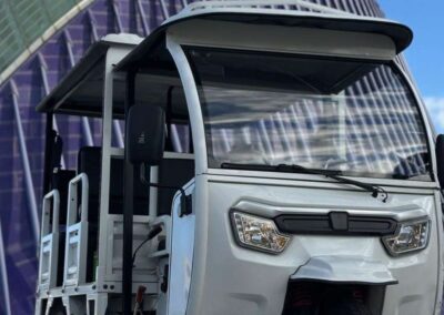 Tour en tuk tuk eléctrico por Valencia | TITOTRAVEL